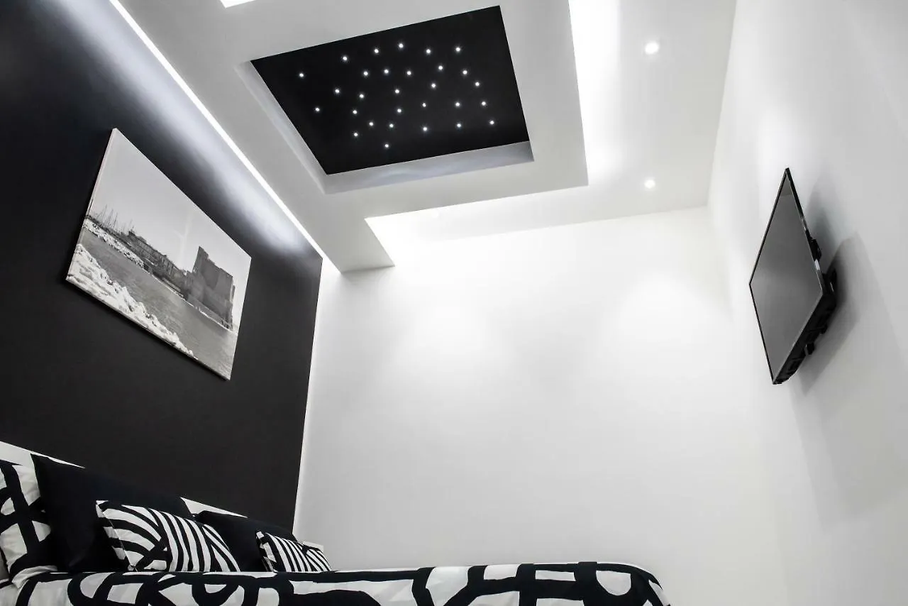 Aparthotel Rettifilo 201 Exclusive Rooms Naples