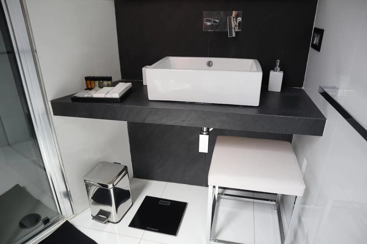 Aparthotel Rettifilo 201 Exclusive Rooms Naples