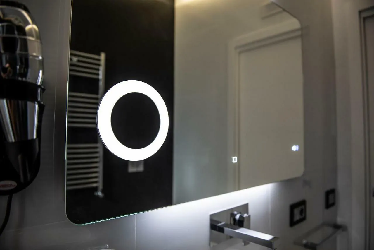 Aparthotel Rettifilo 201 Exclusive Rooms Naples